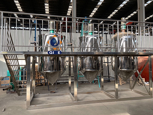 企鵝糧油機(jī)械為您總結(jié)精煉油設(shè)備的節(jié)能增效小妙招